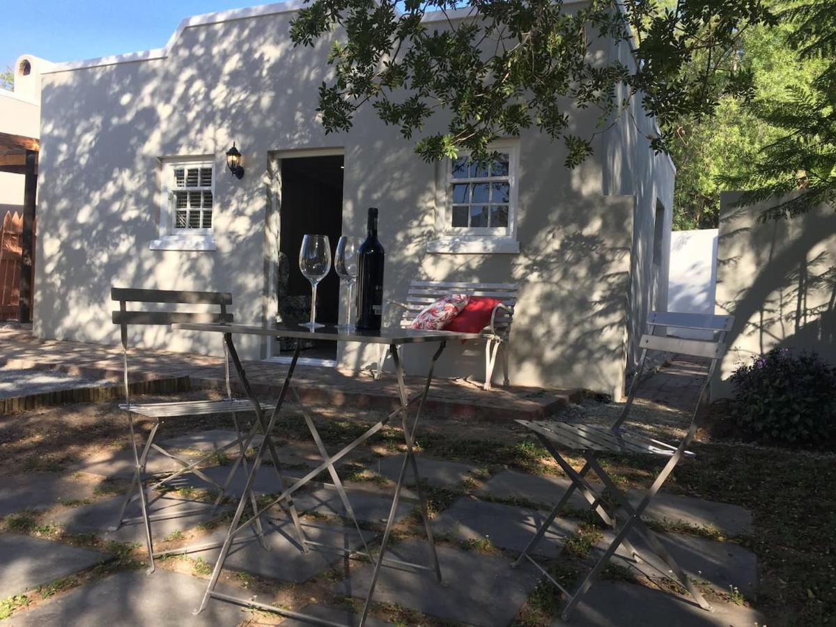 Krom Cottage Montagu Exterior photo